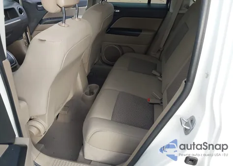 2010 Jeep Patriot Sport from USA, damaged, VIN 1J4NT2GB2AD610633